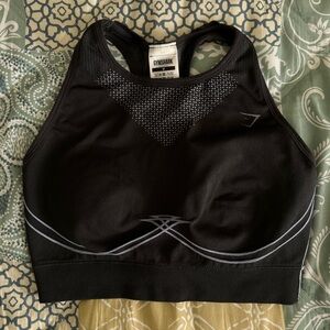Pre owned Gymshark Apex Seamless Sports Bra Women size medium color dark grey
